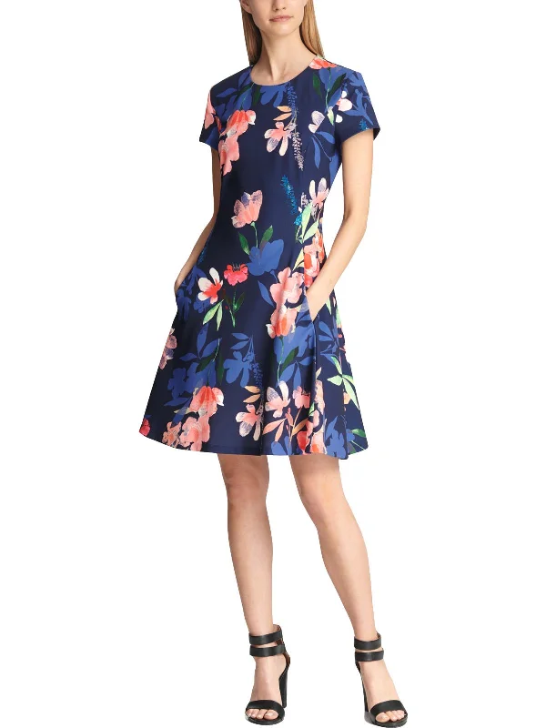 Women's Luxury Attire Graceful Movement Womens Floral Fit & Flare Cocktail Dress