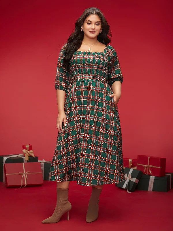 Women's Evening Apparel Final Clearance Square Neckline Plaid Smocked Bodice Midi Dress