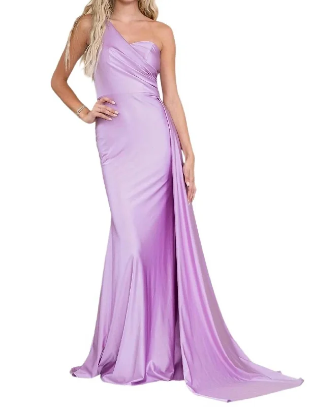 Women's Luxury Garments Urban Sophistication Fitted One Shoulder Lycra Gown In Lilac