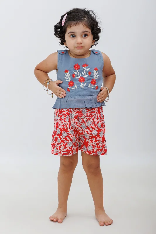 Comfortable Lounge Clothing Feminine Grace Sleeveless Hand Block Printed Cotton Shorts Set - Grey and Red