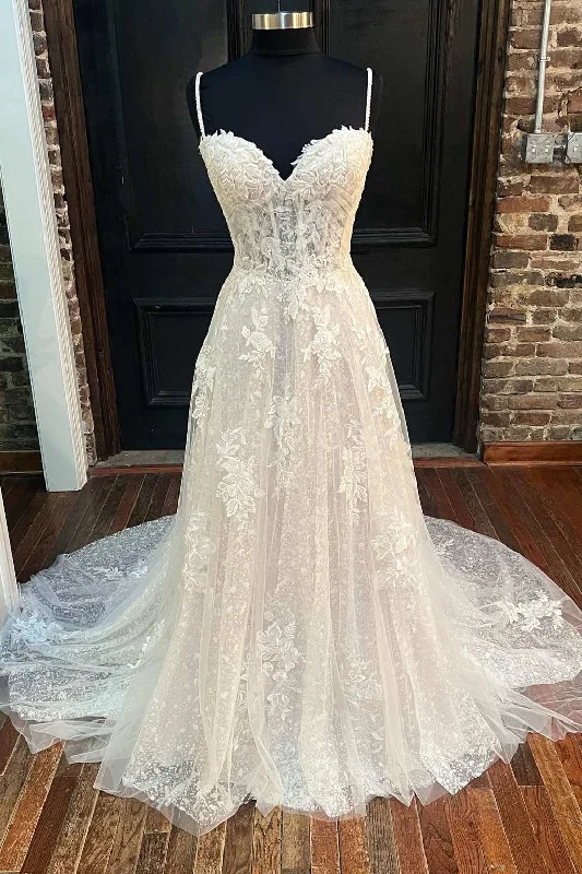 Women's Professional Outfit Seasonal Trend White Floral Lace Sweetheart Straps A-Line Long Bridal Gown