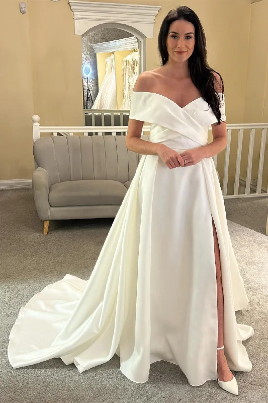 Women's Evening Apparel Romantic Detailing White Off-the-Shoulder Long Bridal Gown with Slit