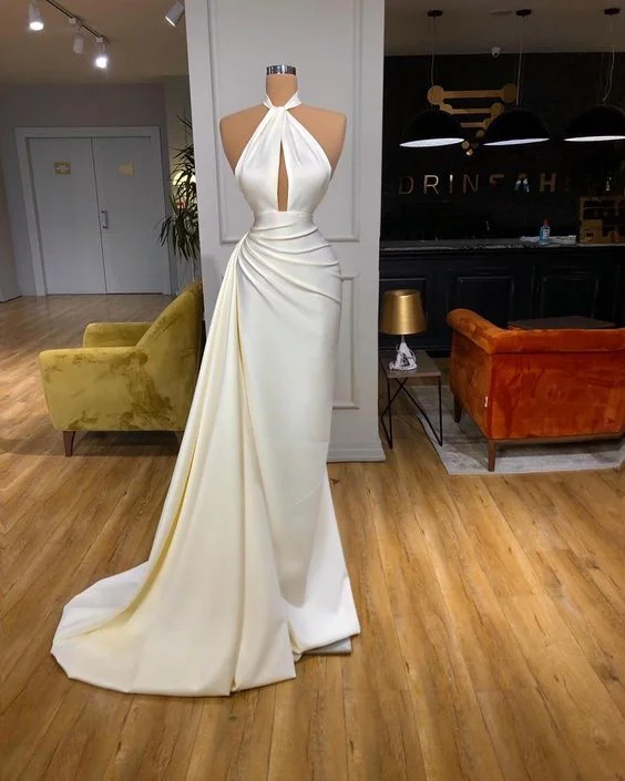 Fashion-Forward Women's Clothing Sophisticated Cut White Long Prom Dress, Sleeveless Evening Dress   cg10911