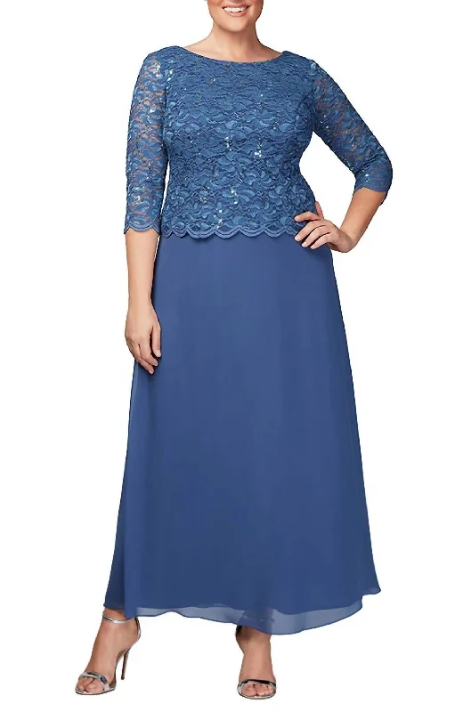 Women's Outdoor Activity Garments Effortless Comfort Scalloped Lace And Chiffon Gown In Blue