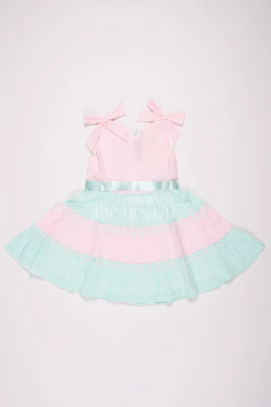 Chic Clothing For Women Subtle Sophistication Pink and Blue Tiered Sleeveless Cotton Frock with Bow Straps